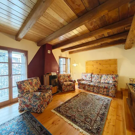 Hostdomus - Flower Loft * Cesana Torinese