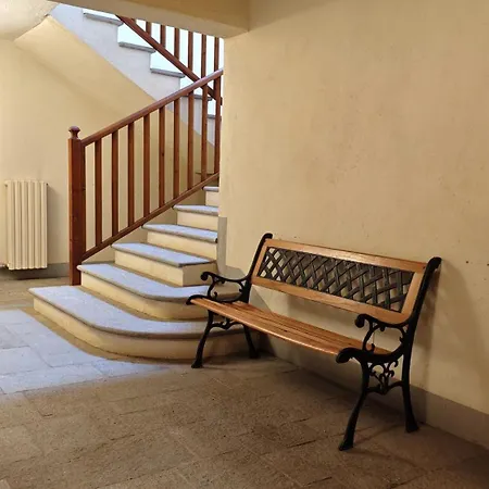 Apartment Hostdomus - Flower Loft