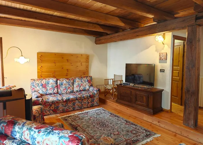 Appartamento Hostdomus - Flower Loft Cesana Torinese