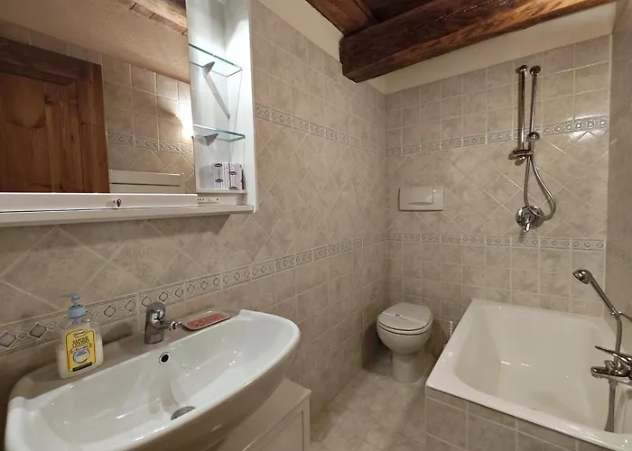 Hostdomus - Flower Loft Appartamento